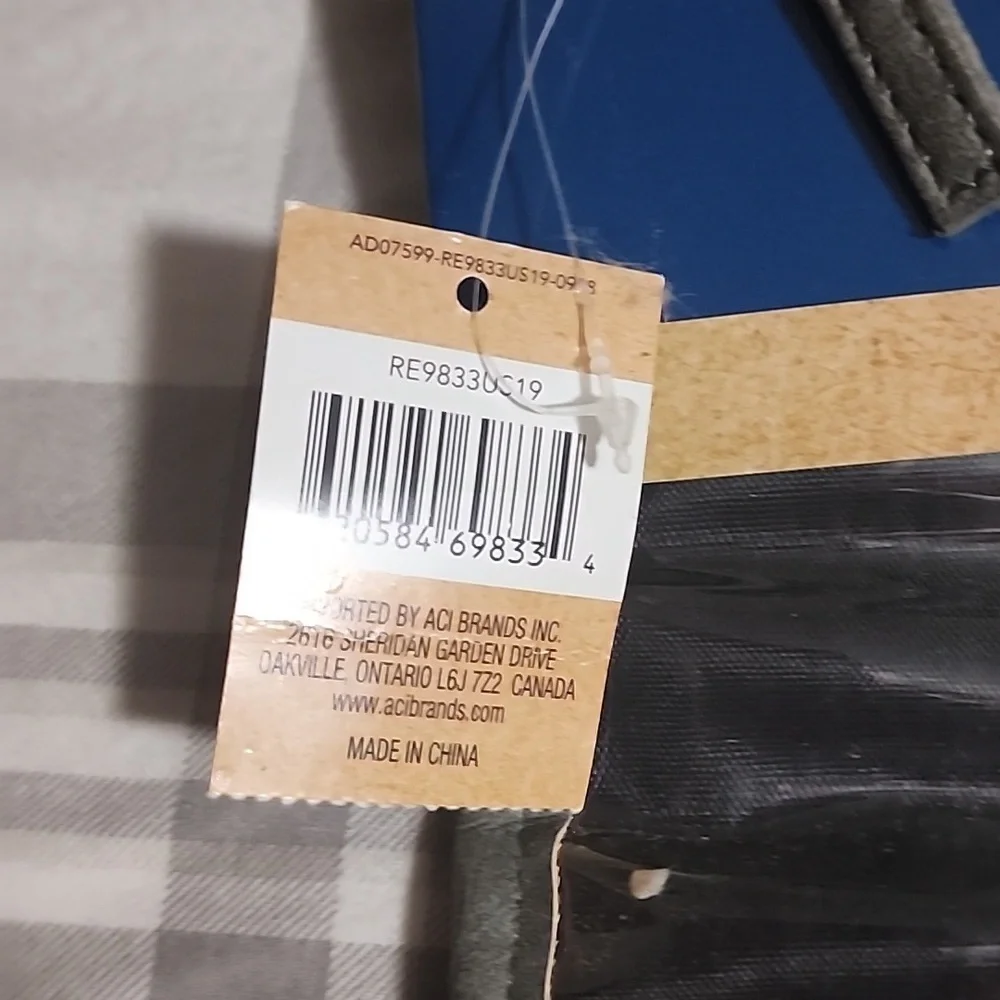 Toiletry Hanging Kit